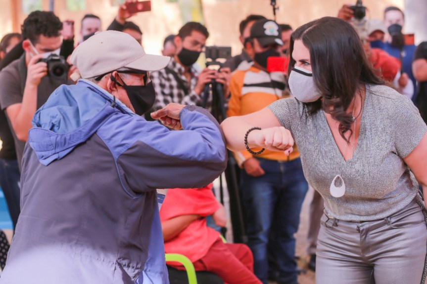 Norma Layón, instala en San Martín Texmelucan la primer área municipal en Puebla para rehabilitación pulmonar&nbsp;post-covid